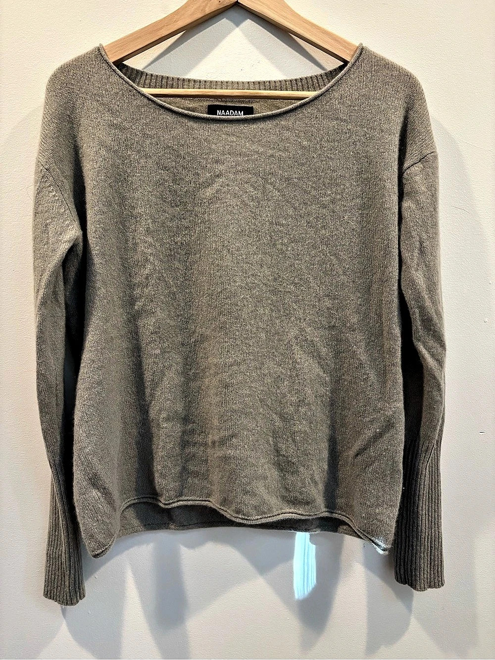 NAADAM Lightweight 100% Cashmere Boatneck Sweater Size Small